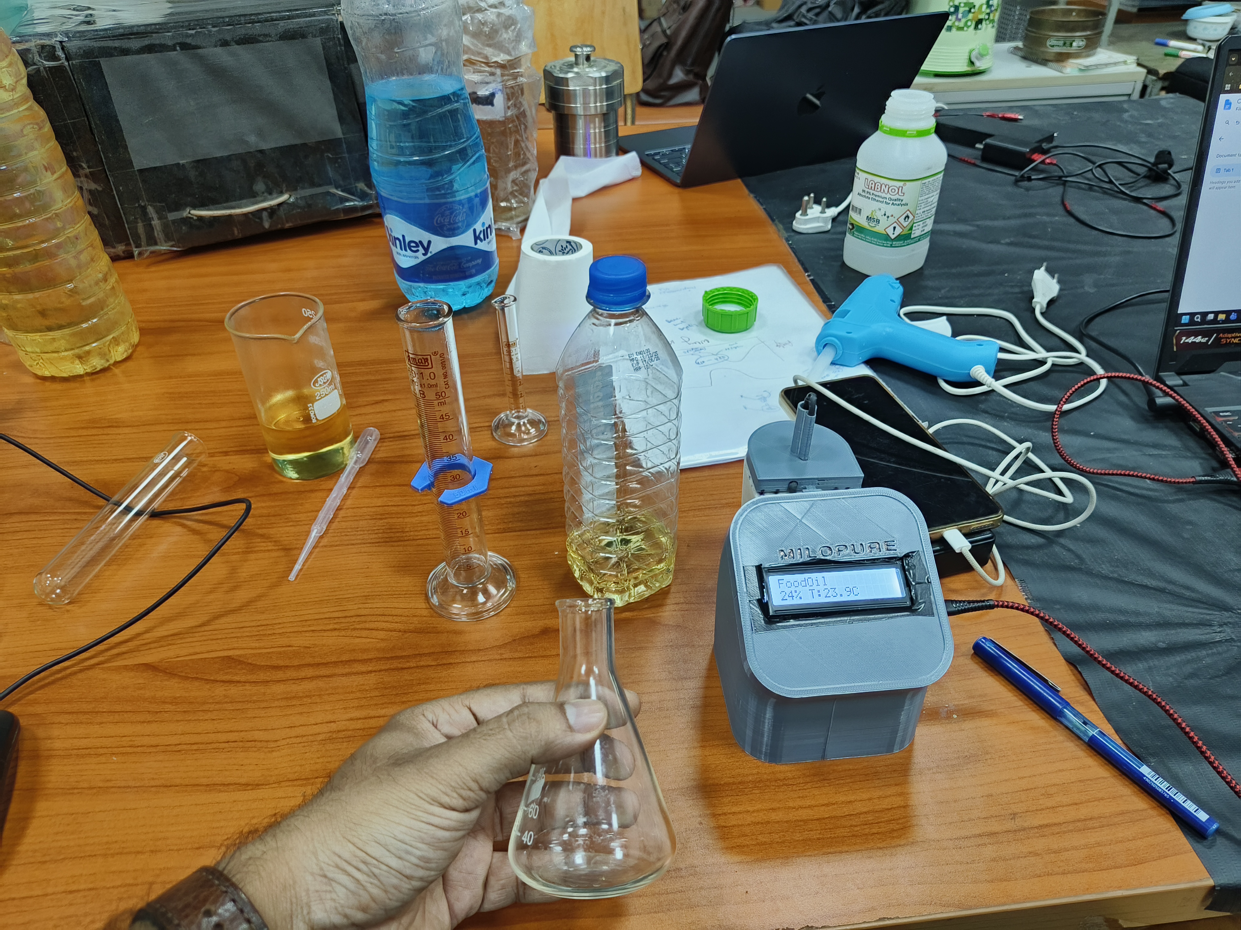 Lab glassware and oil sample preparation